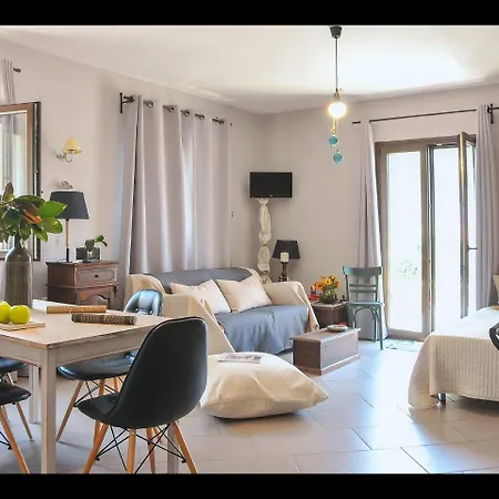 Apartment Athanasia's